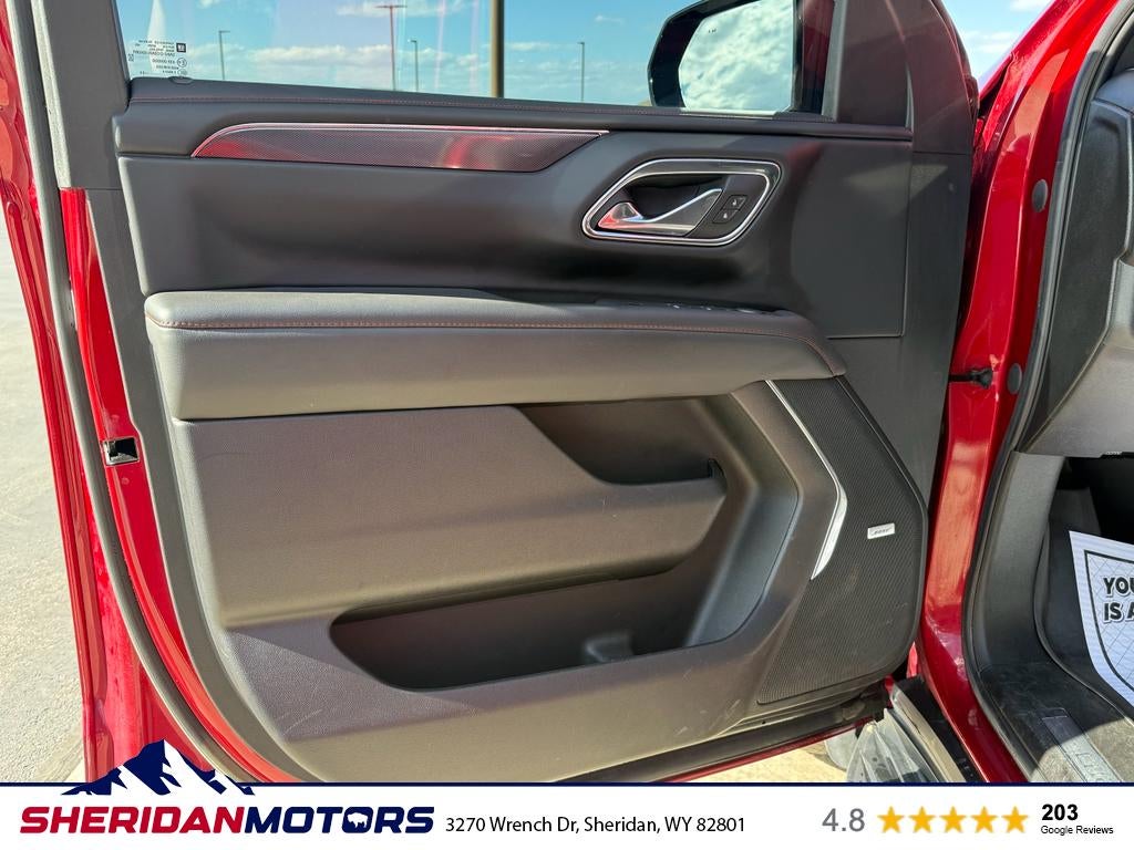 2023 Chevrolet Suburban 4WD RST