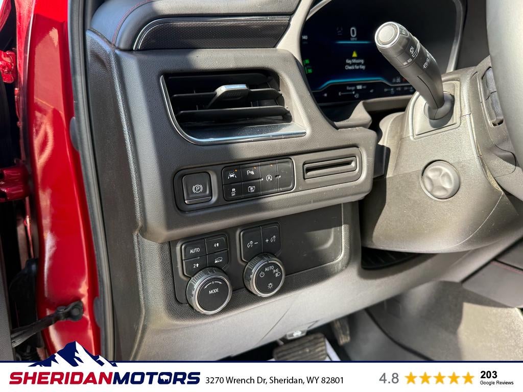2023 Chevrolet Suburban 4WD RST