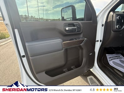 2022 GMC Sierra 2500HD 4WD Crew Cab Standard Bed Denali
