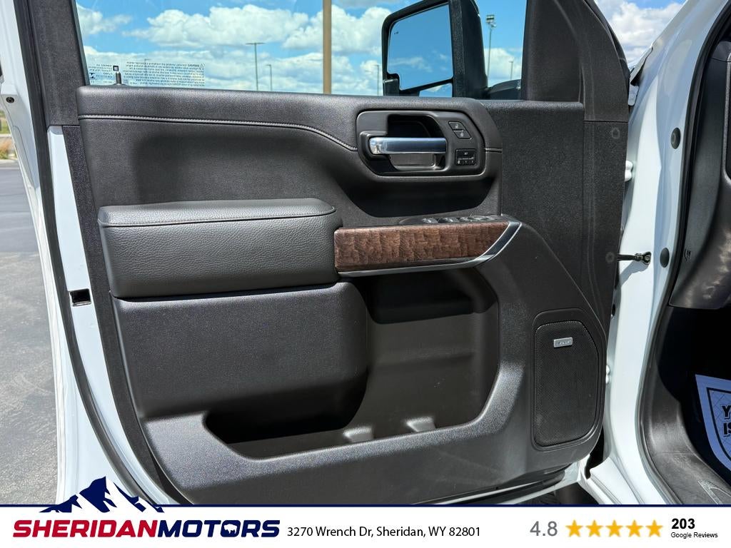 2023 GMC Sierra 2500HD 4WD Crew Cab Standard Bed Denali