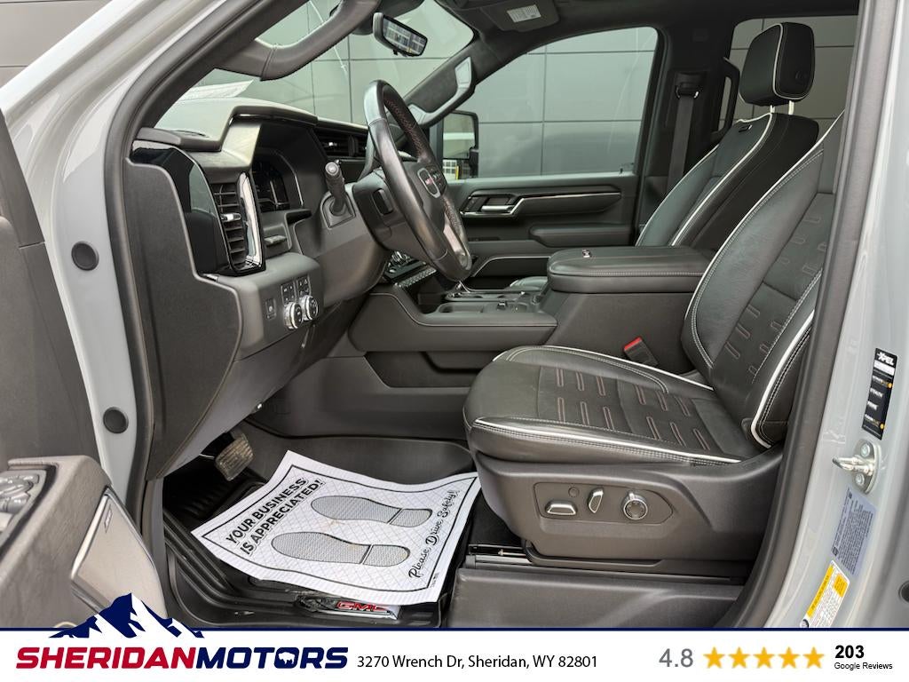 2024 GMC Sierra 2500HD 4WD Crew Cab Standard Bed AT4X
