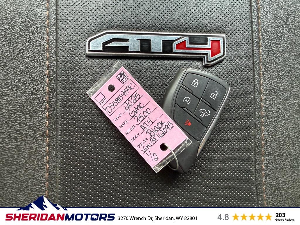 2025 GMC Sierra 3500HD AT4