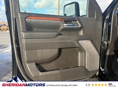 2025 GMC Sierra 3500HD 4WD Crew Cab Standard Bed Denali