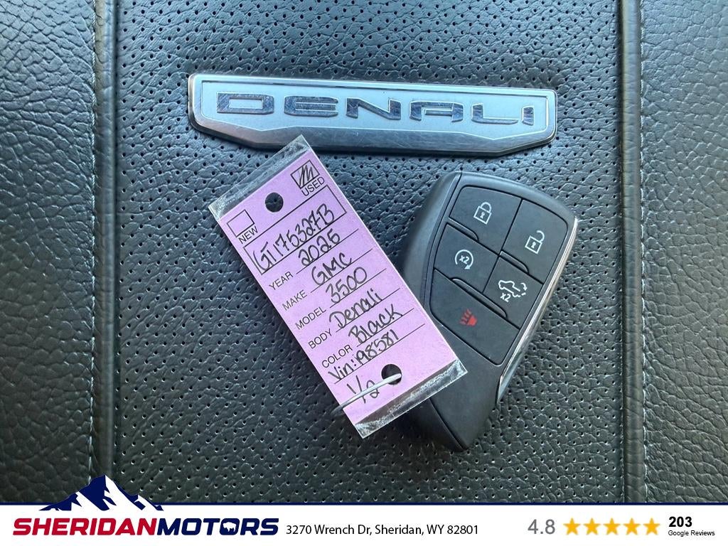 2025 GMC Sierra 3500HD 4WD Crew Cab Standard Bed Denali