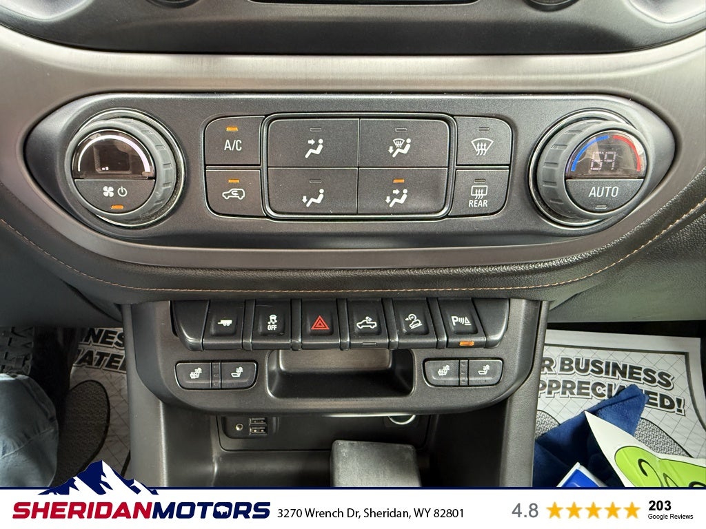2022 GMC Canyon 4WD AT4 w/Leather