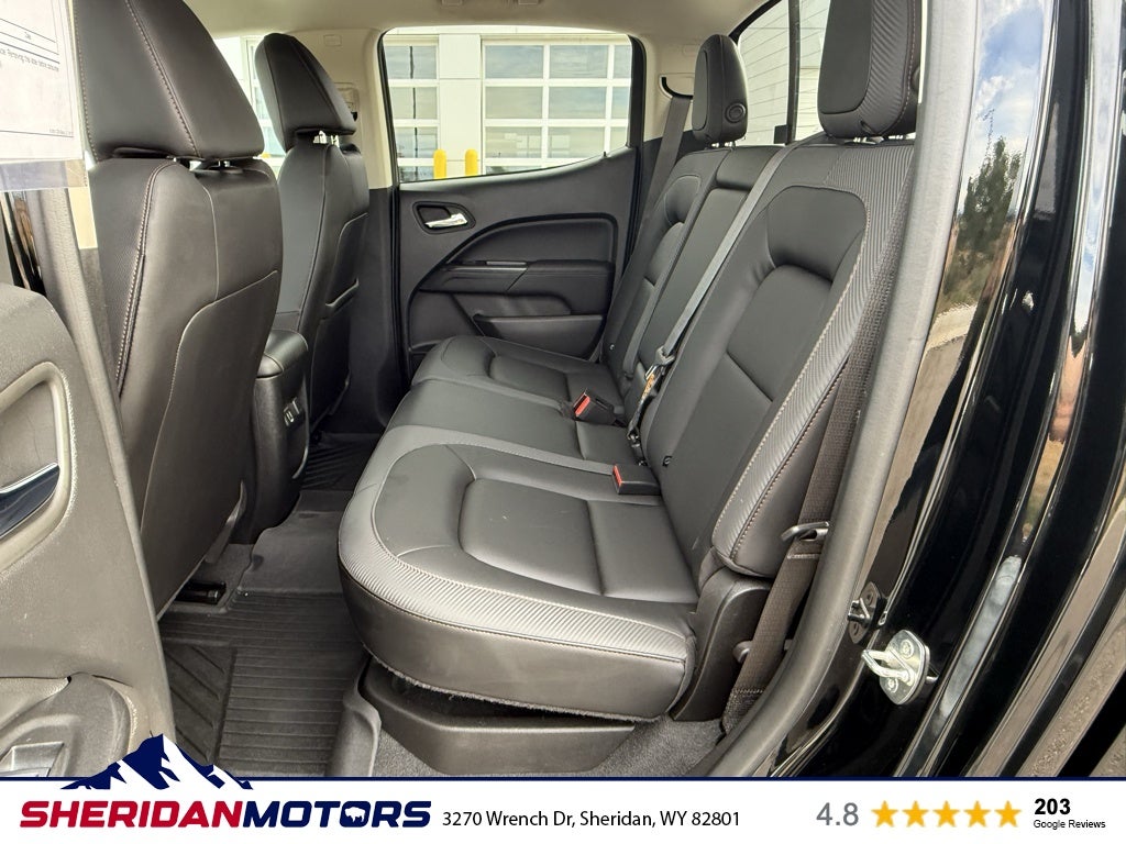 2022 GMC Canyon 4WD AT4 w/Leather