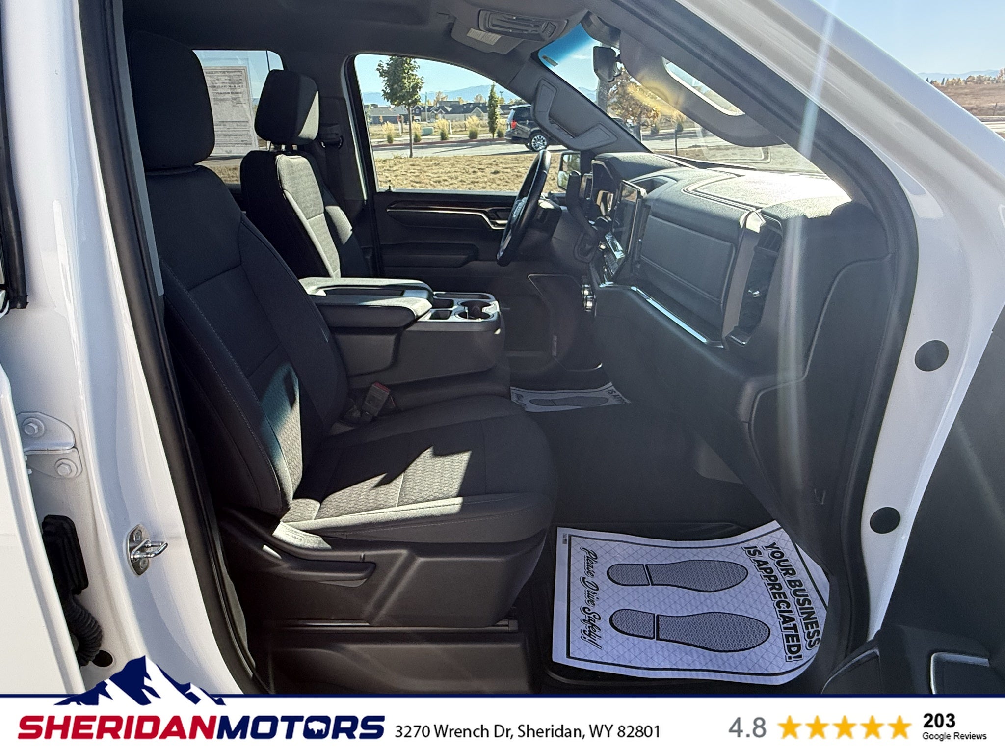 2023 GMC Sierra 1500 4WD Crew Cab Short Box SLE