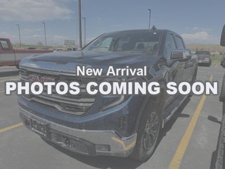 2022 GMC Sierra 1500 4WD Crew Cab Standard Box SLT
