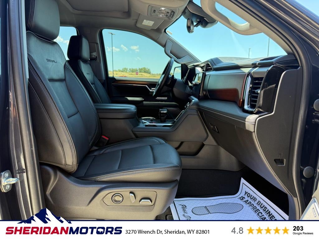 2024 GMC Sierra 1500 4WD Crew Cab Short Box Denali