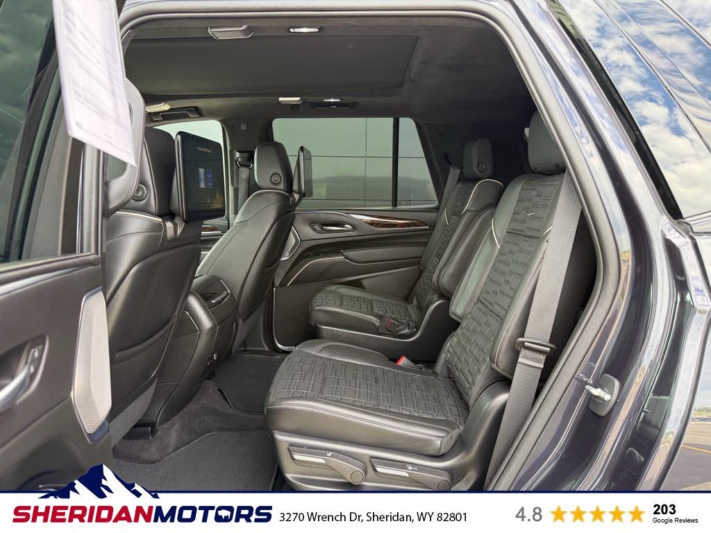 2022 Cadillac Escalade Sport Platinum