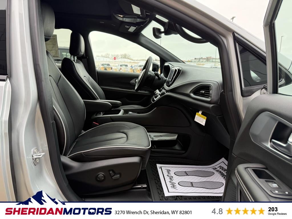 2026 Chrysler Pacifica PACIFICA LIMITED AWD