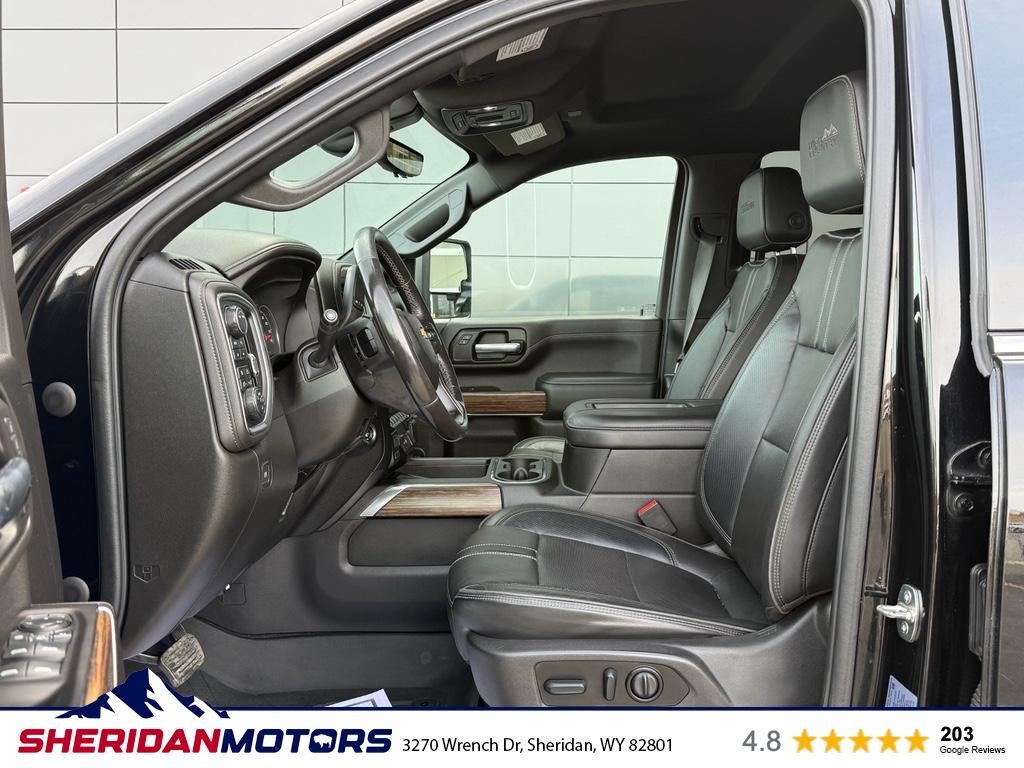 2022 Chevrolet Silverado 3500HD 4WD Crew Cab Standard Bed High Country