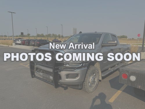 2022 RAM 3500 Tradesman Crew Cab 4x4 8' Box
