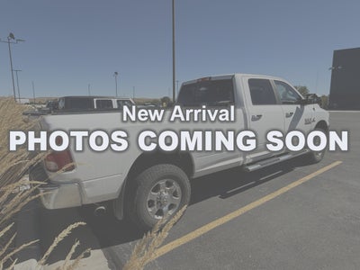 2017 RAM 3500 Big Horn Crew Cab 4x4 8' Box