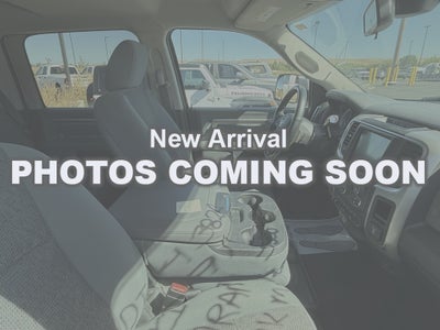2017 RAM 3500 Big Horn Crew Cab 4x4 8' Box