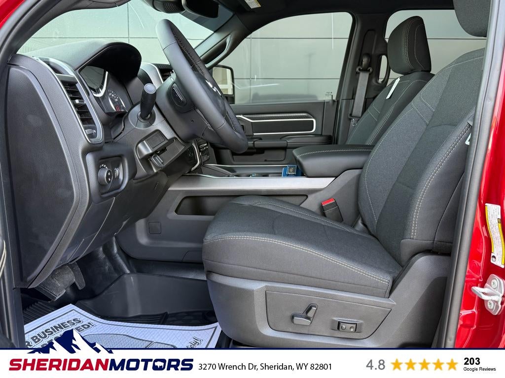 2025 RAM Ram 3500 RAM 3500 BIG HORN CREW CAB 4X4 8' BOX