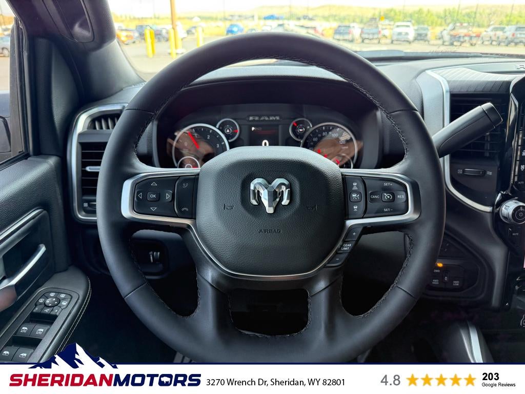 2025 RAM Ram 3500 RAM 3500 BIG HORN CREW CAB 4X4 8' BOX