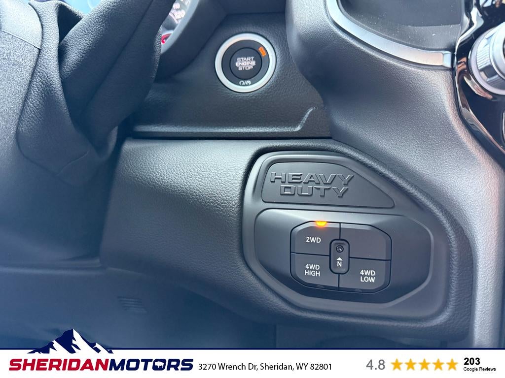 2025 RAM Ram 3500 RAM 3500 BIG HORN CREW CAB 4X4 8' BOX