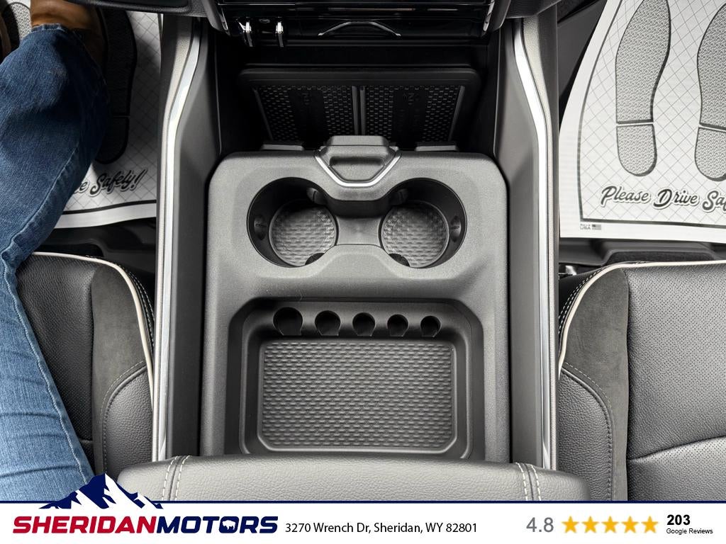 2026 RAM Ram 3500 RAM 3500 LARAMIE CREW CAB 4X4 8' BOX