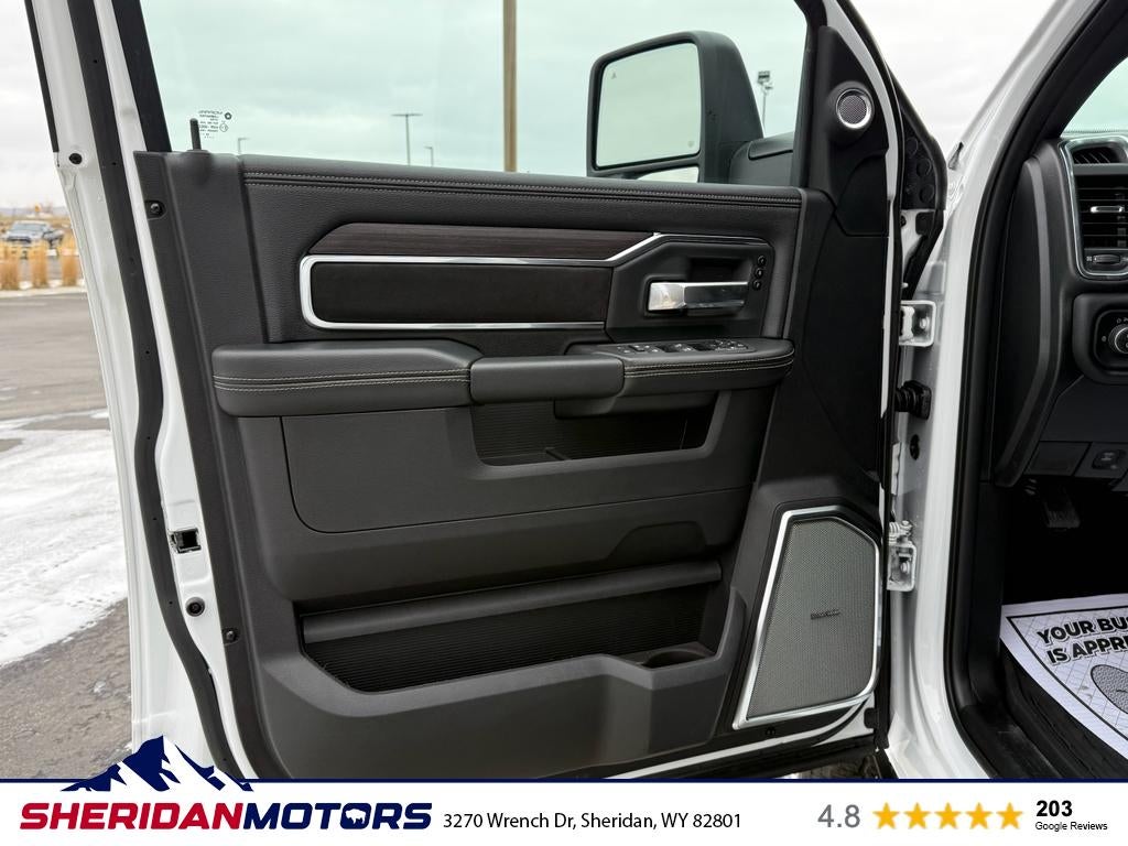 2026 RAM Ram 3500 RAM 3500 LARAMIE CREW CAB 4X4 8' BOX