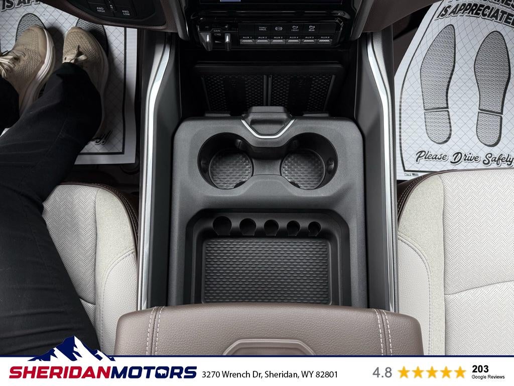 2026 RAM Ram 3500 RAM 3500 LARAMIE CREW CAB 4X4 8' BOX