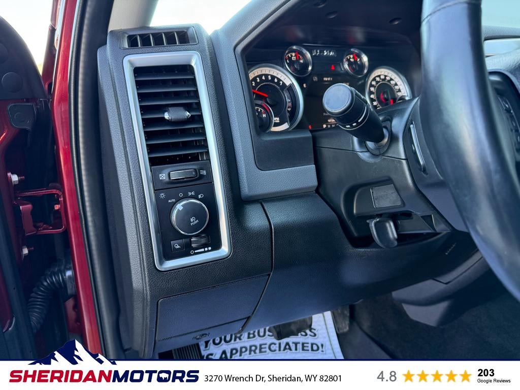2017 RAM 1500 Big Horn Crew Cab 4x4 5'7' Box