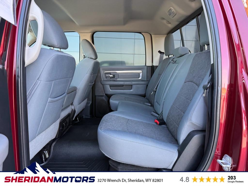 2017 RAM 1500 Big Horn Crew Cab 4x4 5'7' Box