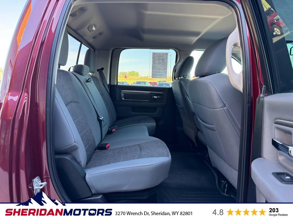 2017 RAM 1500 Big Horn Crew Cab 4x4 5'7' Box