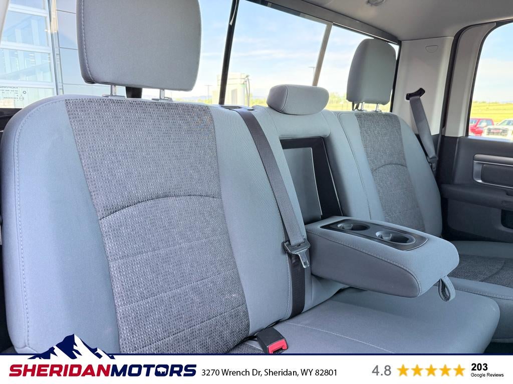 2017 RAM 1500 Big Horn Crew Cab 4x4 5'7' Box