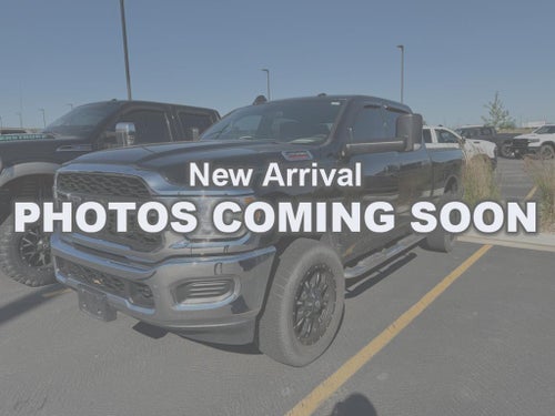2022 RAM 2500 Tradesman Crew Cab 4x4 6'4' Box