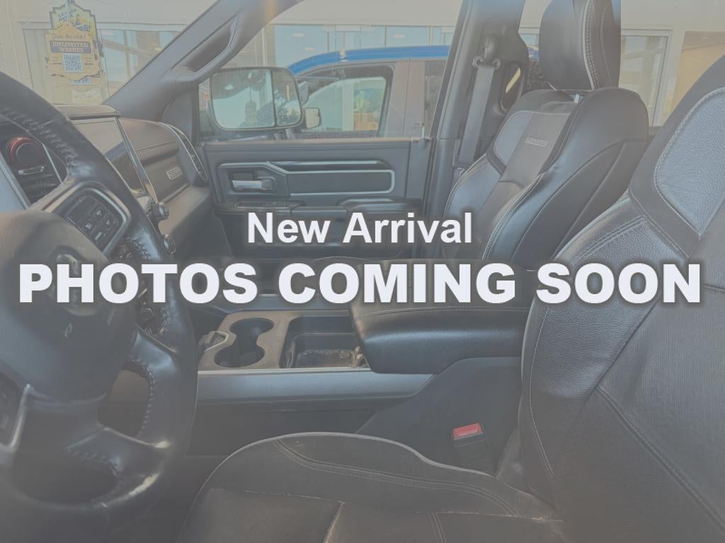 2020 RAM 2500 Laramie Crew Cab 4x4 6'4' Box