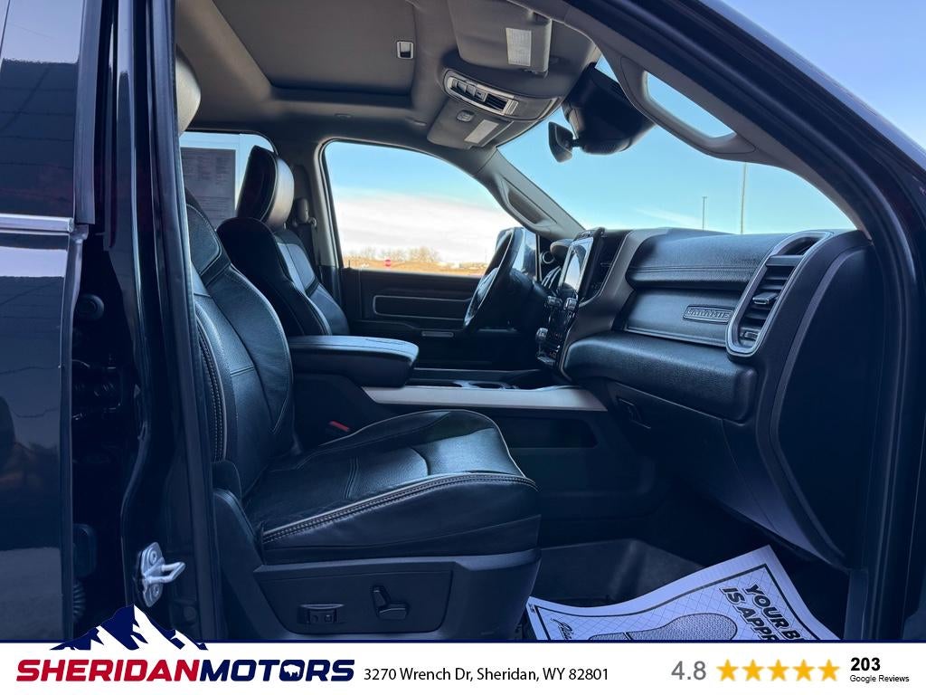 2019 RAM 2500 Laramie Crew Cab 4x4 6'4' Box