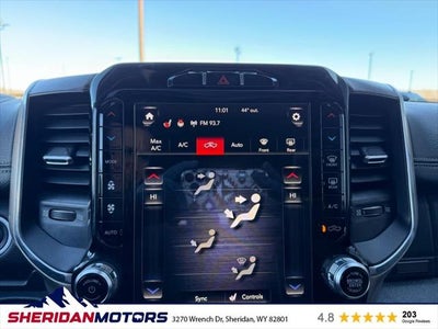 2019 RAM 2500 Laramie Crew Cab 4x4 6'4' Box