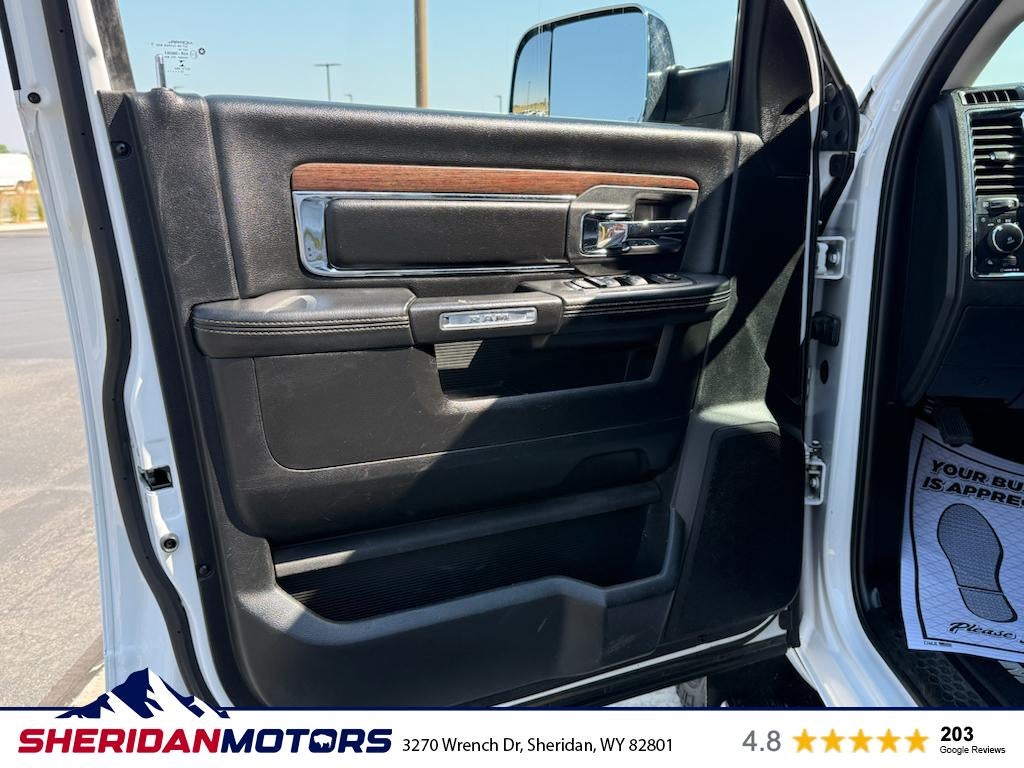 2018 RAM 2500 Laramie Crew Cab 4x4 6'4' Box