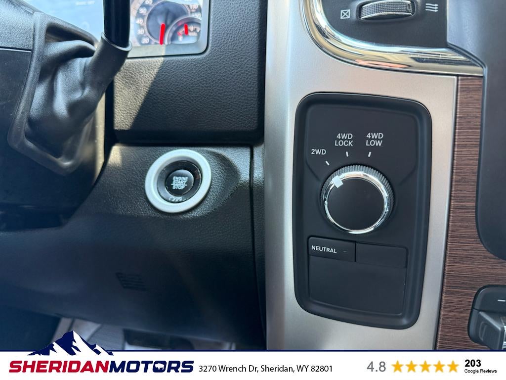 2018 RAM 2500 Laramie Crew Cab 4x4 6'4' Box