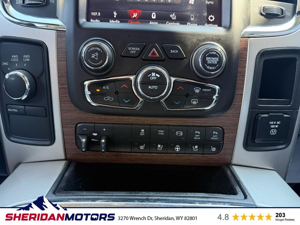 2018 RAM 2500 Laramie Crew Cab 4x4 6'4' Box