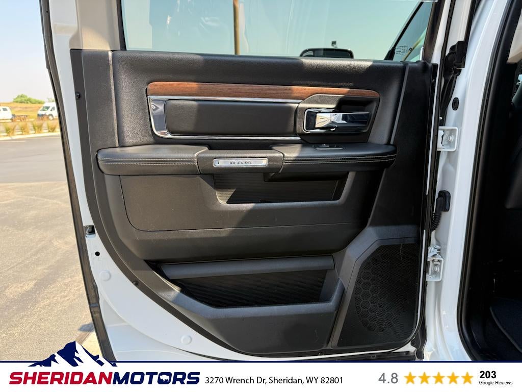2018 RAM 2500 Laramie Crew Cab 4x4 6'4' Box