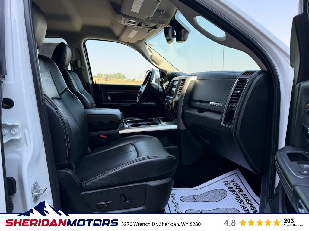 2018 RAM 2500 Laramie Crew Cab 4x4 6'4' Box