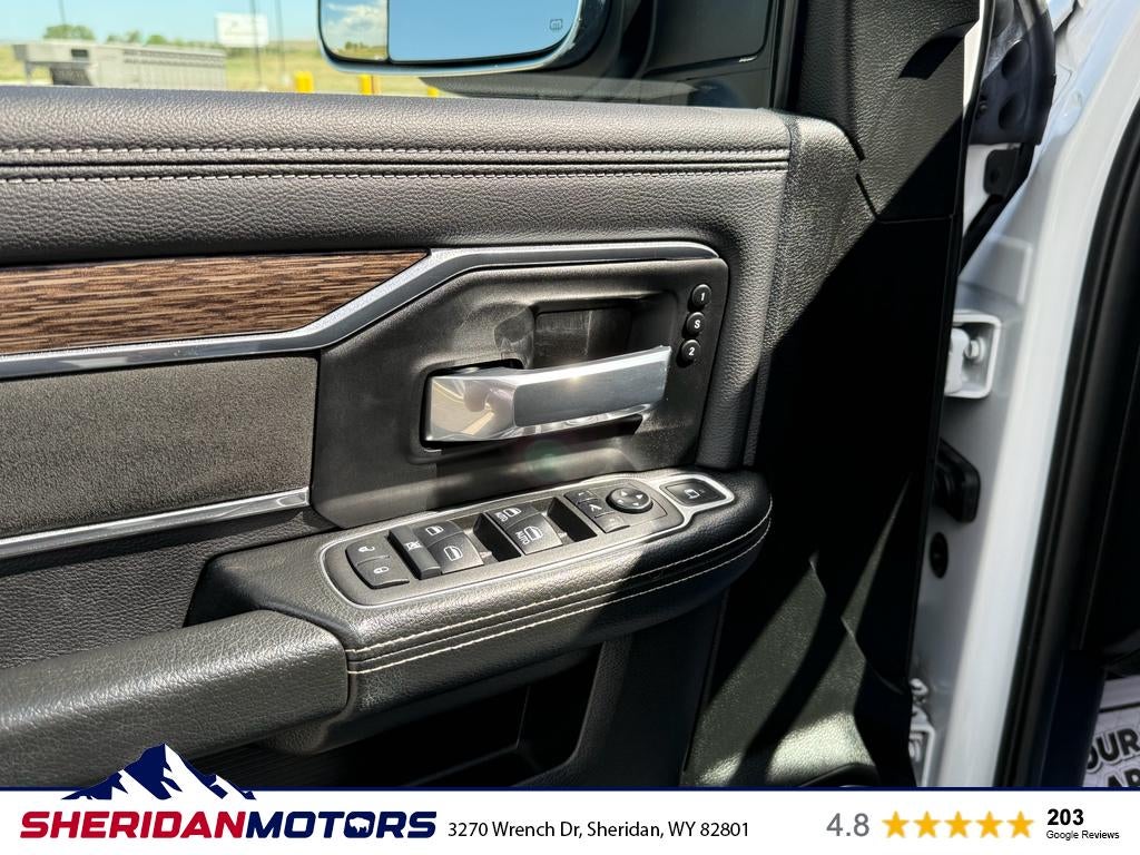 2021 RAM 2500 Laramie Crew Cab 4x4 6'4' Box