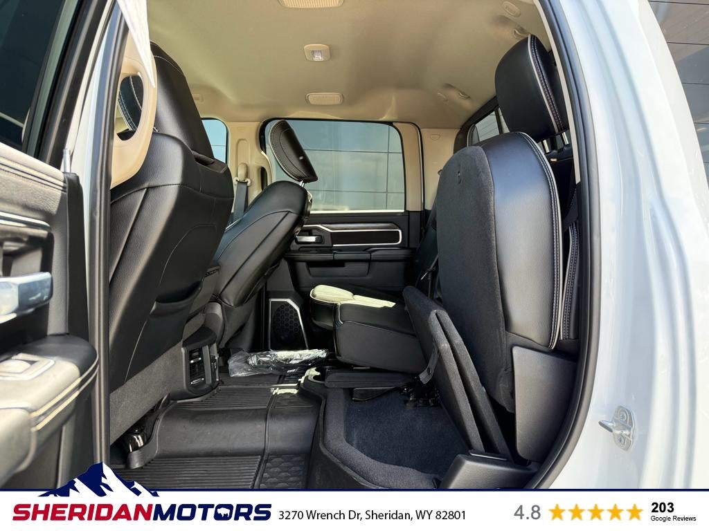 2021 RAM 2500 Laramie Crew Cab 4x4 6'4' Box