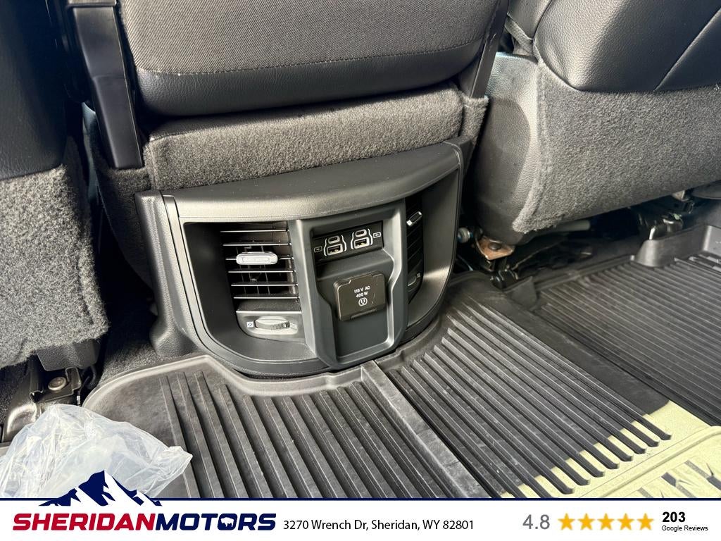 2021 RAM 2500 Laramie Crew Cab 4x4 6'4' Box