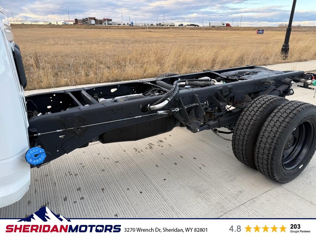 2025 RAM Ram 5500 Chassis Cab RAM 5500 TRADESMAN CHASSIS CREW CAB 4X4 84' CA