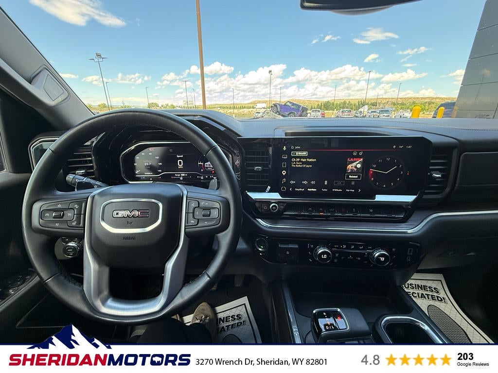 2025 GMC Sierra 1500 4WD Crew Cab Short Box SLT