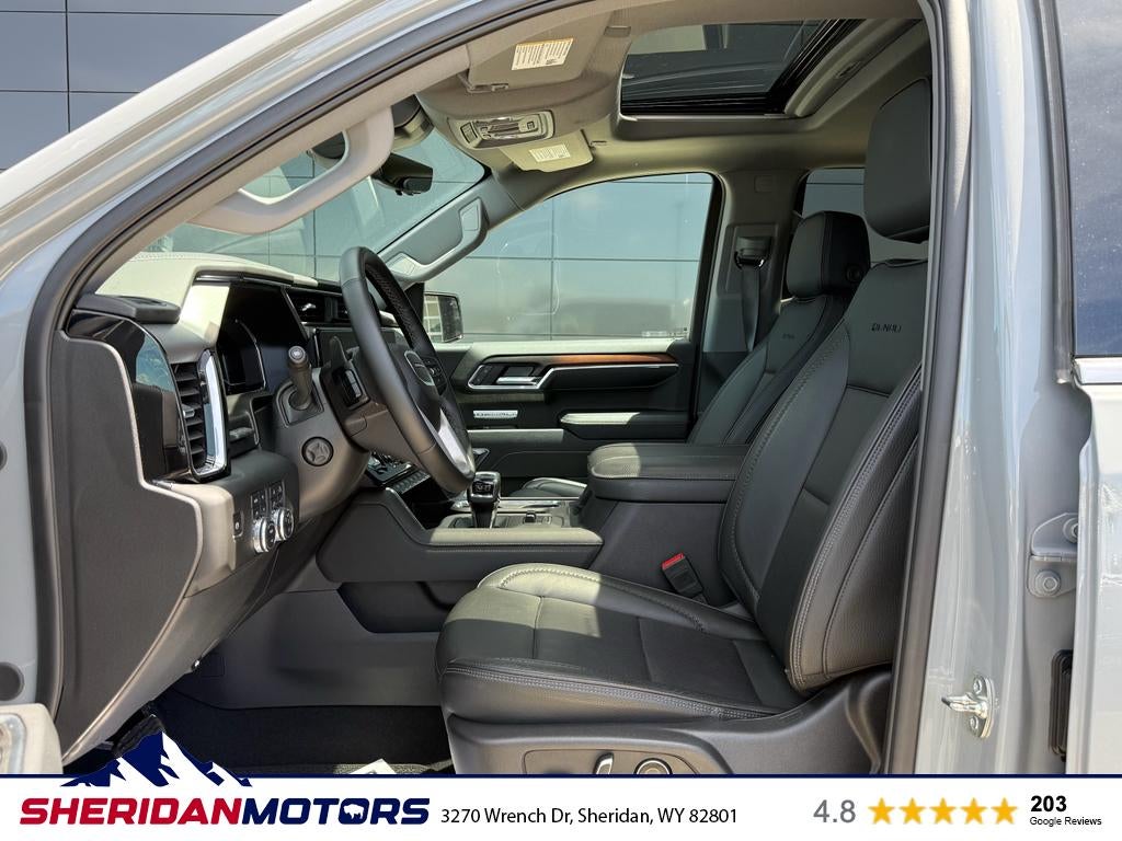2025 GMC Sierra 1500 4WD Crew Cab Standard Box Denali