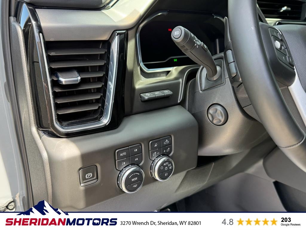 2025 GMC Sierra 1500 4WD Crew Cab Standard Box Denali