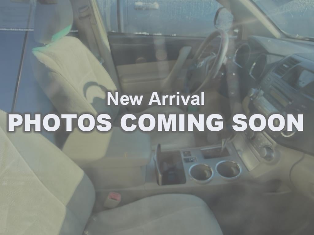 2011 Toyota Highlander SE V6