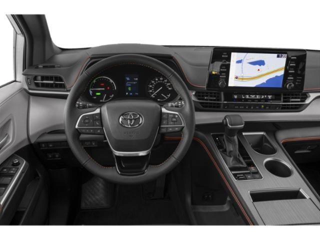 2022 Toyota Sienna XSE
