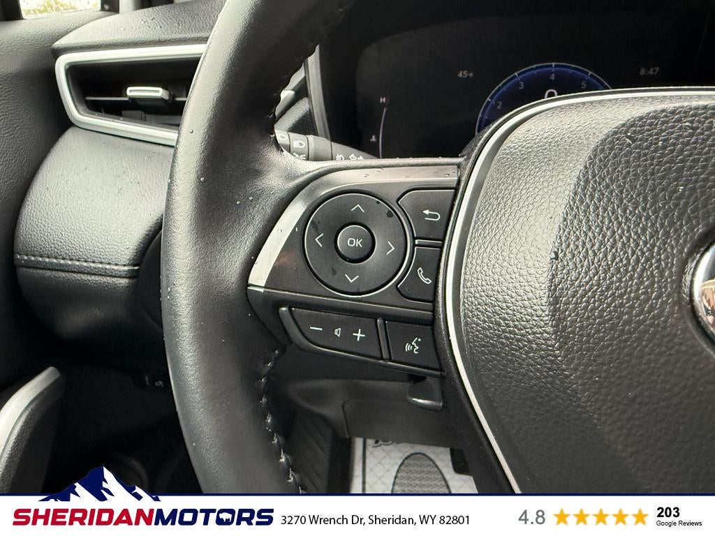 2025 Toyota Corolla Cross XLE