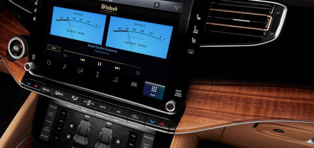 2024 Grand Wagoneer Touchscreen